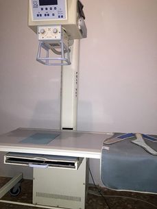 Clínica Veterinaria Kans máquina de radiografía 